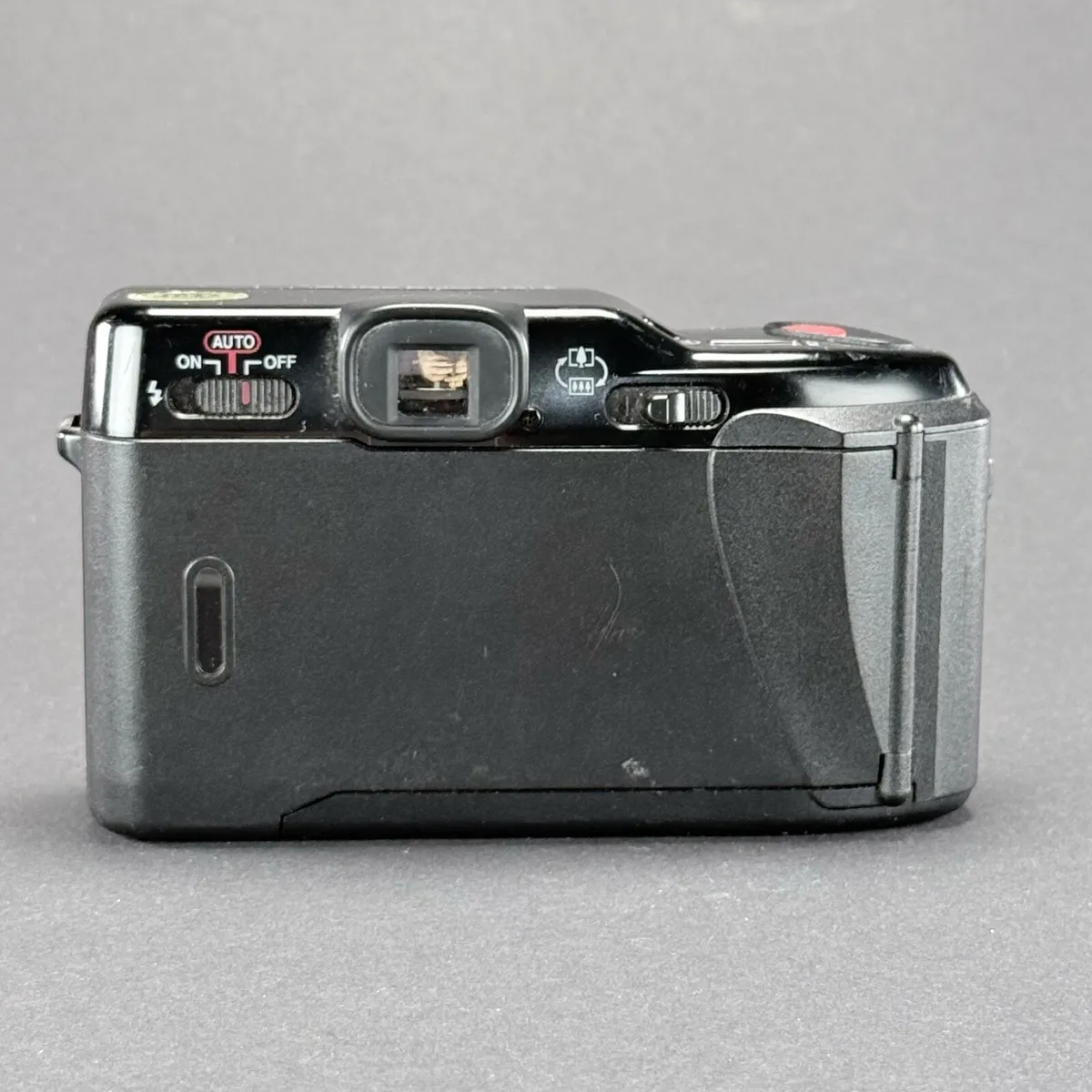 Canon Sure Shot Tele film camera - Image 4