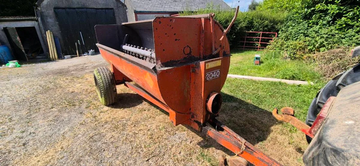 Abbey 2040 Dung spreader - Image 1