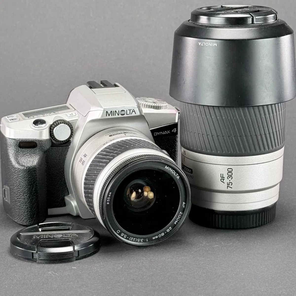 Minolta Dynax 4 / Maxxum 4 Film Camera kit - Image 1