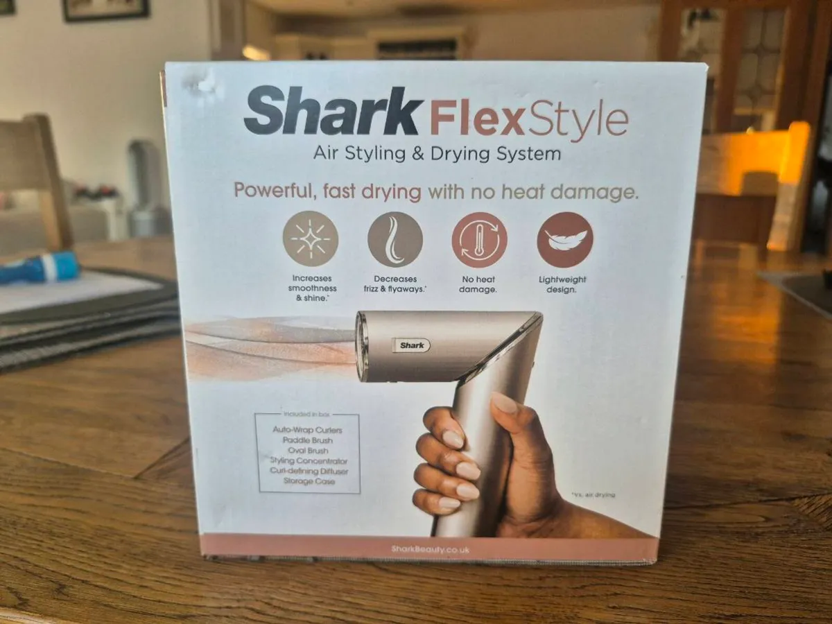 Shark FlexStyle 5-in-1 Air Styler & Hair Dryer - Image 4