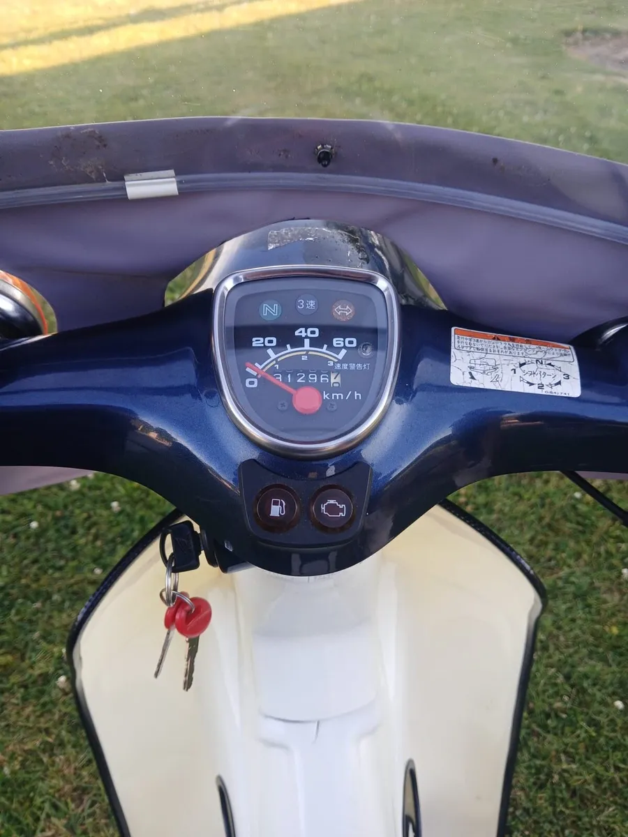 Honda super cub 50 - Image 4