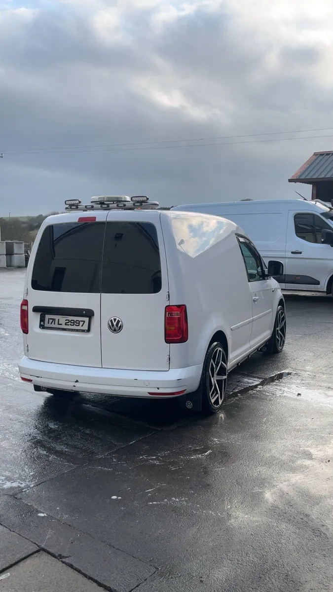Vw caddy - Image 4