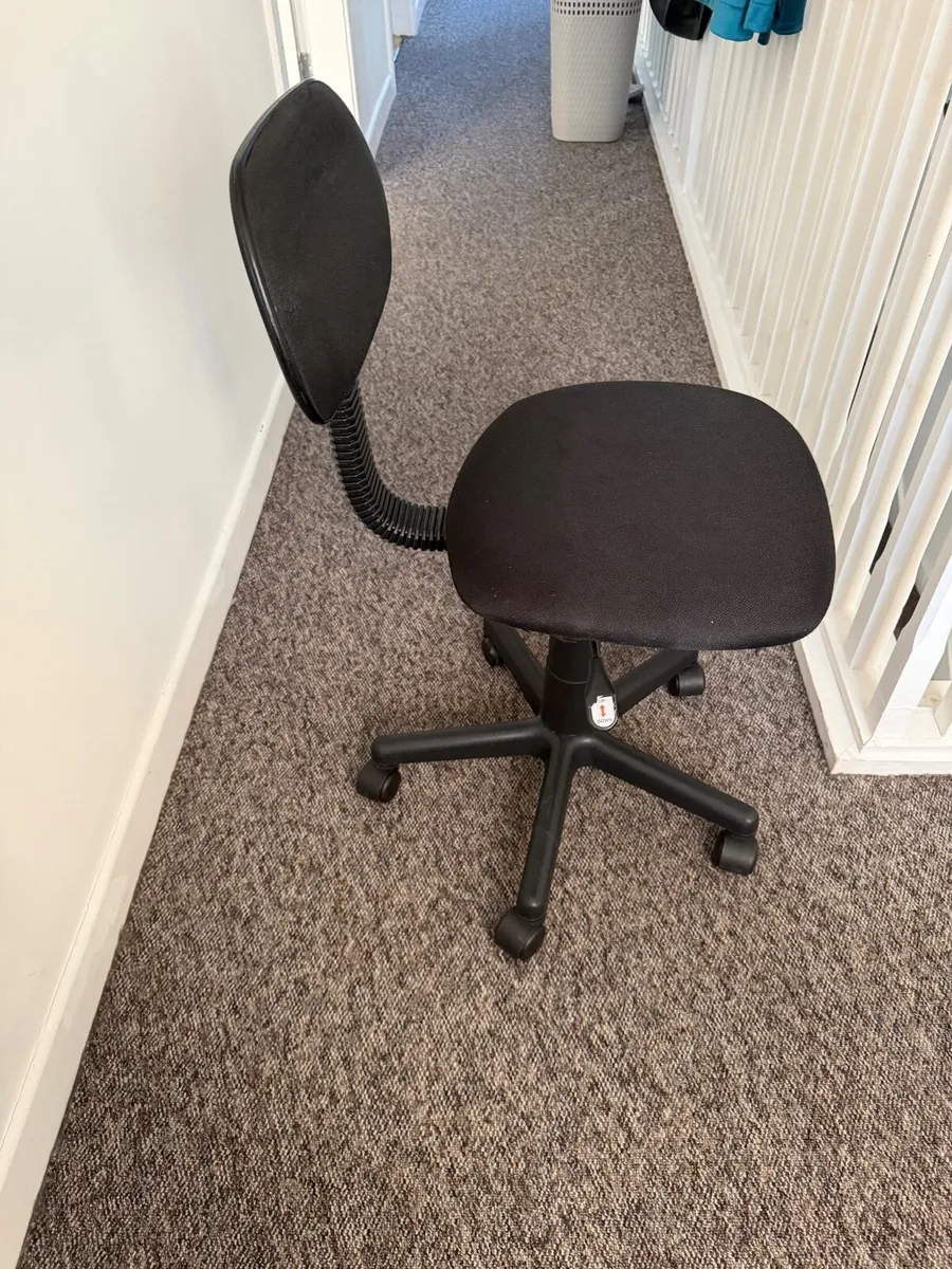 Desk chair - Image 4