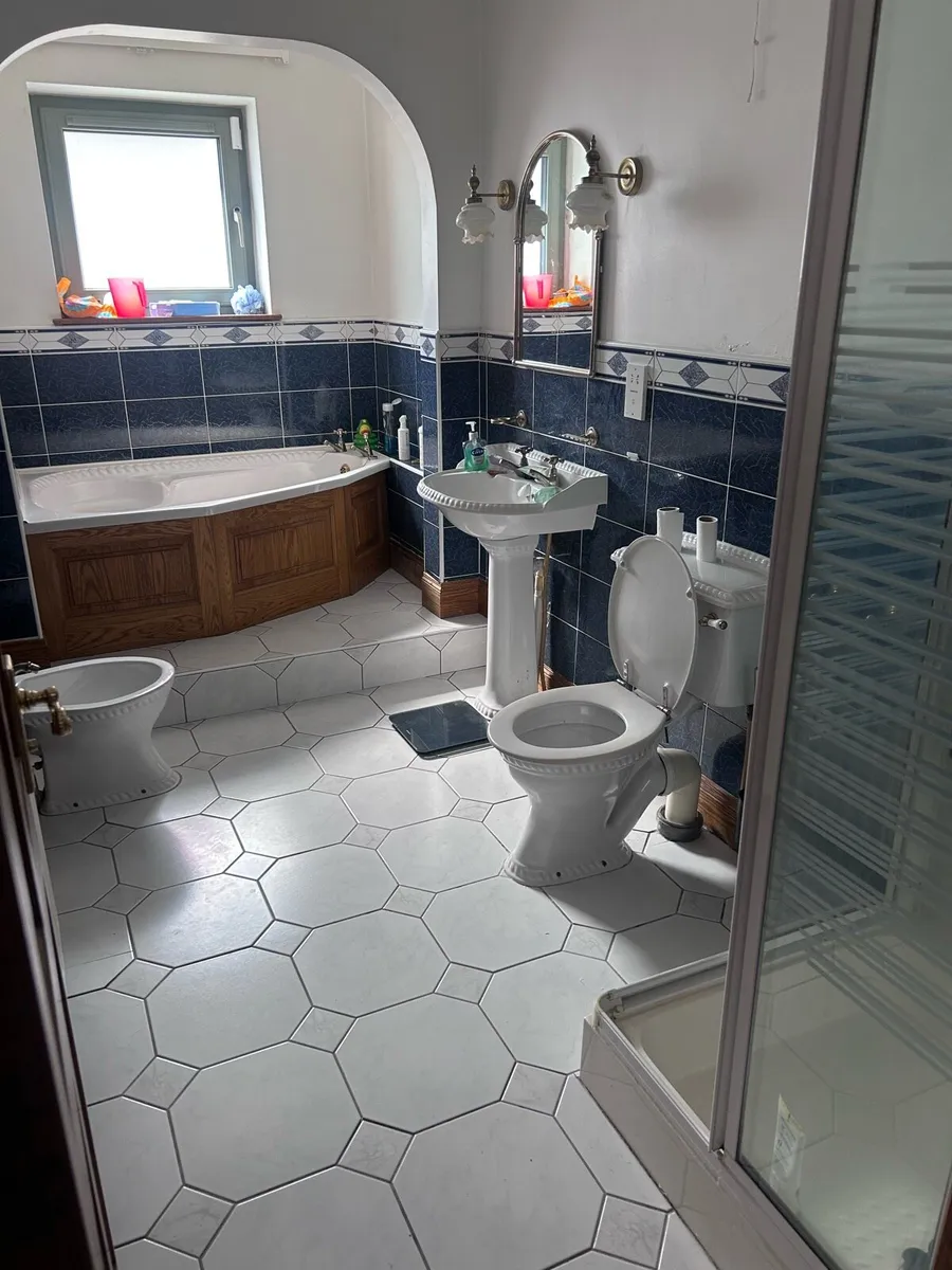 Heritage Bathroom Suite