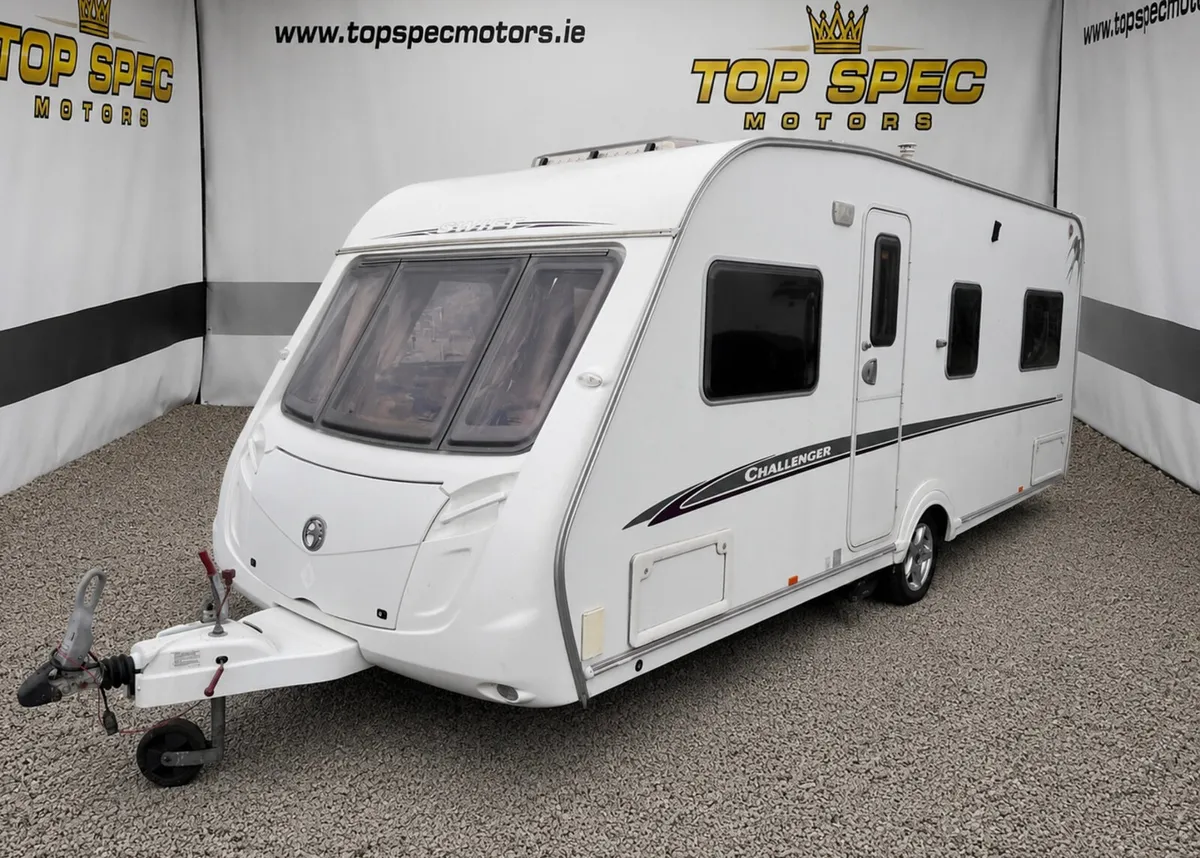 SWIFT CHALLENGER 540 – 4 BERTH LUXURY TOURING - Image 2