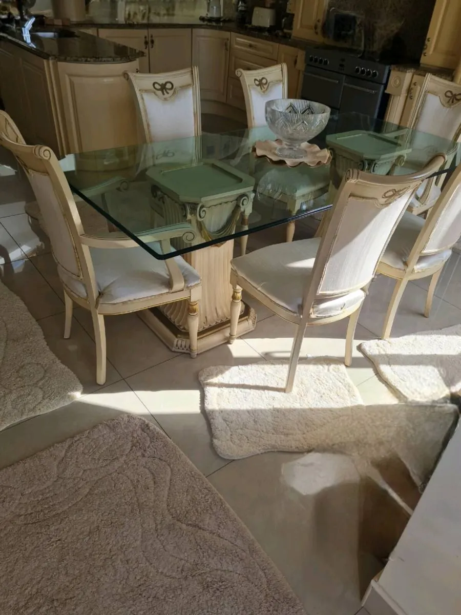 Bespoke table and chairs very ornate - Image 1