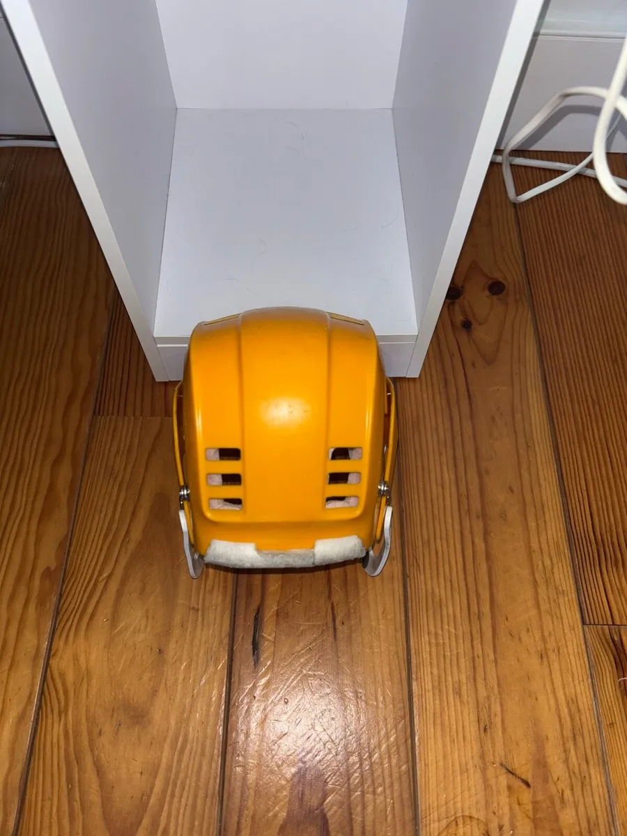 Oldstyle helmet - Image 3