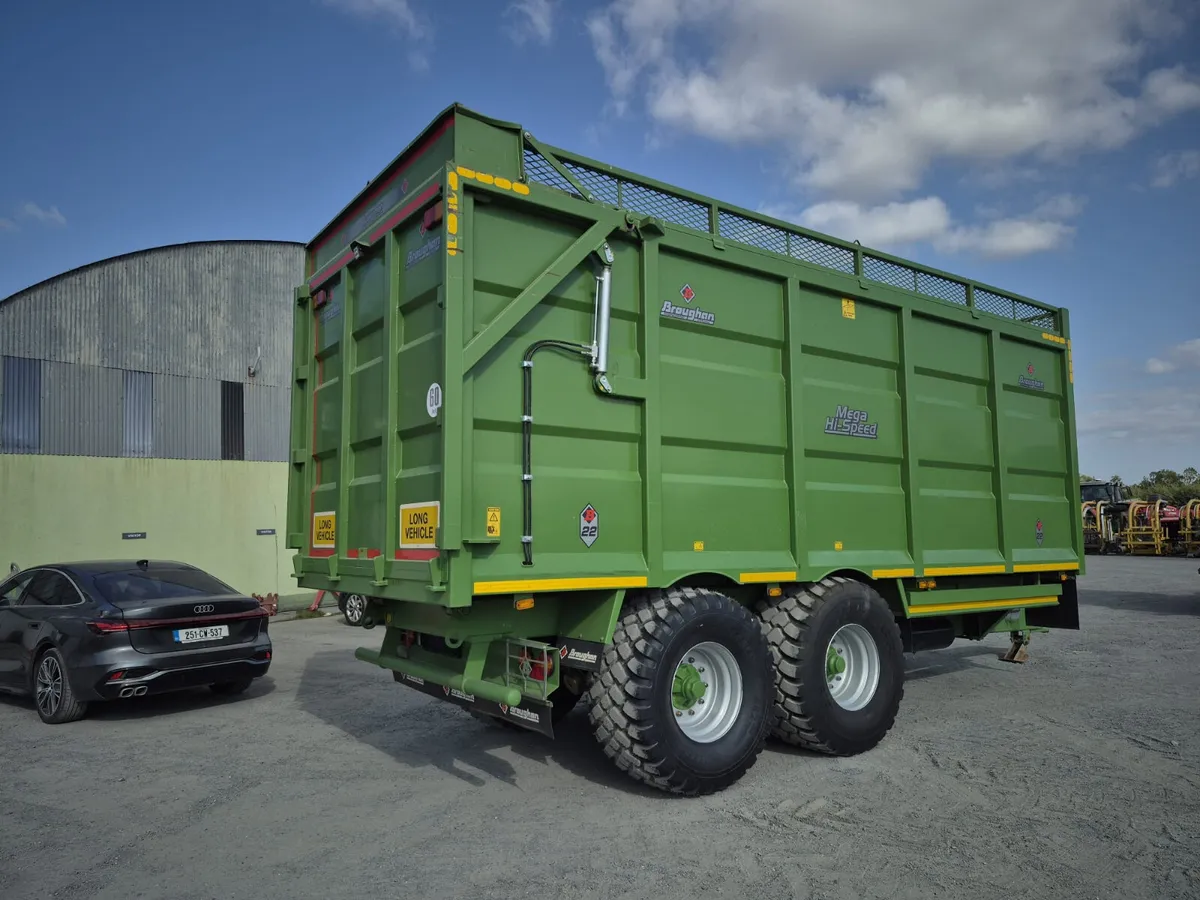 Used Broughan 22FT Grain & Silage Trailer - Image 3