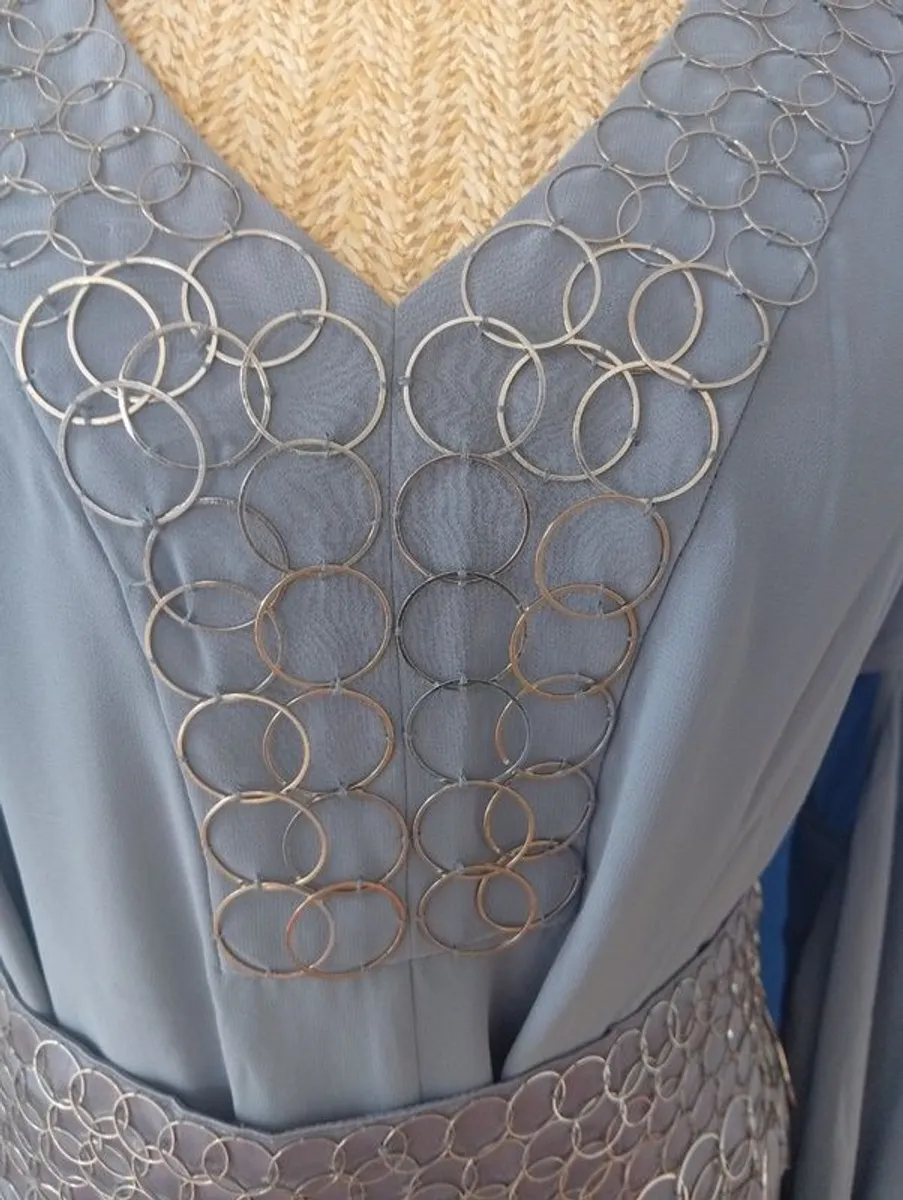 Elements Collection. Amanda Wakeley Dress .Size 16 - Image 2
