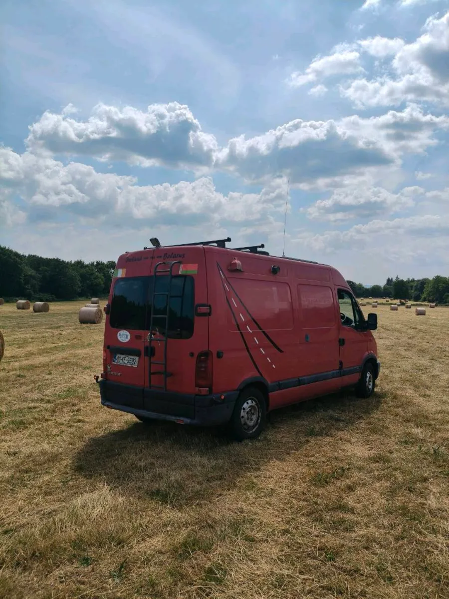 Nissan interstar campervan - Image 2