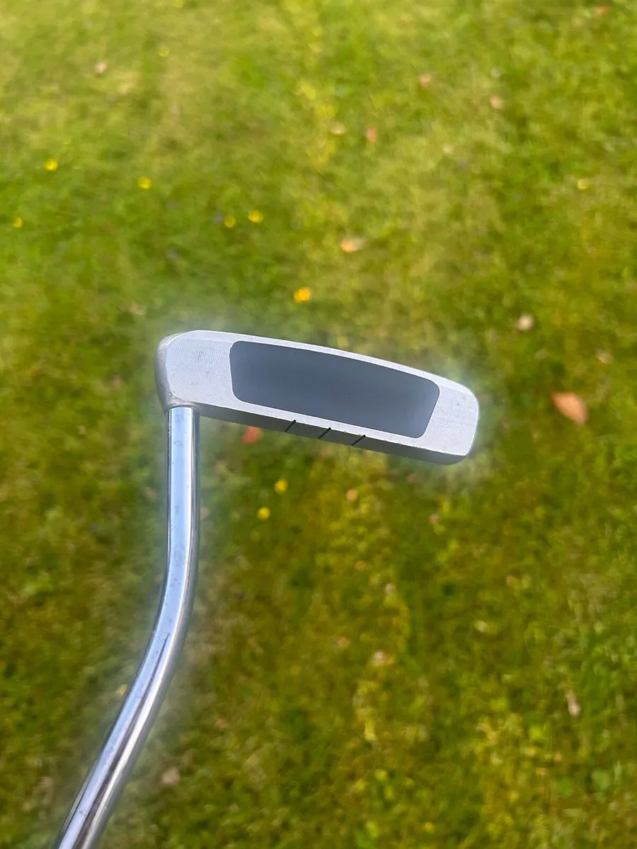 Odyssey Dual Force 772 Putter - Image 3