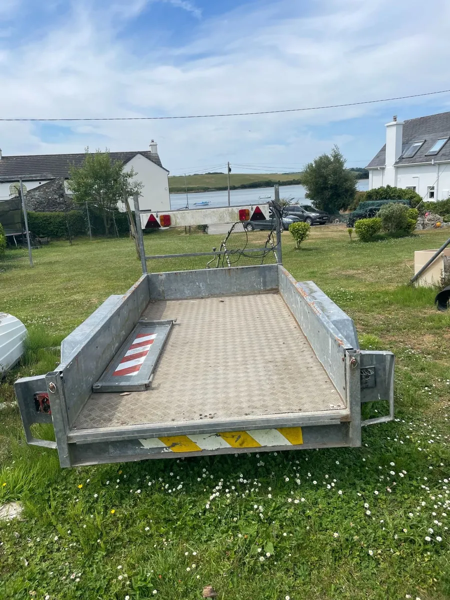 Trailor - Image 1