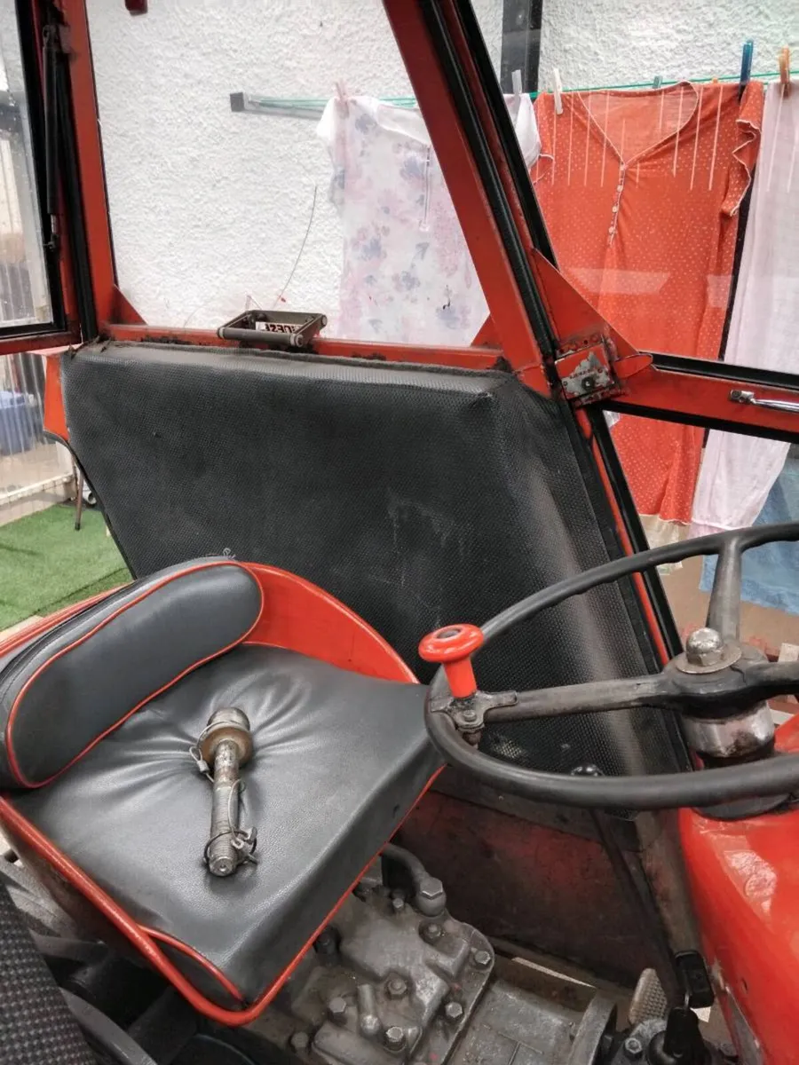 Vintage tractors - Image 4