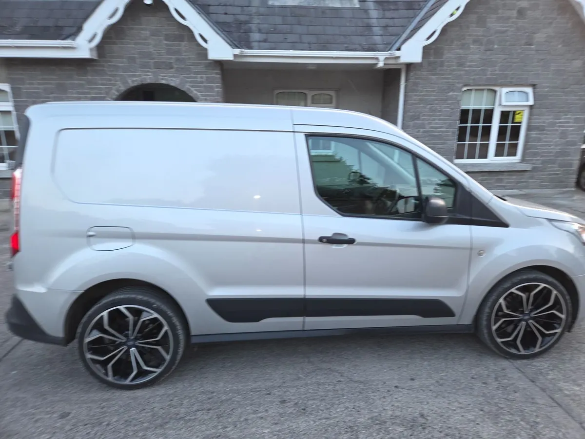 Ford Transit 2020 - Image 1
