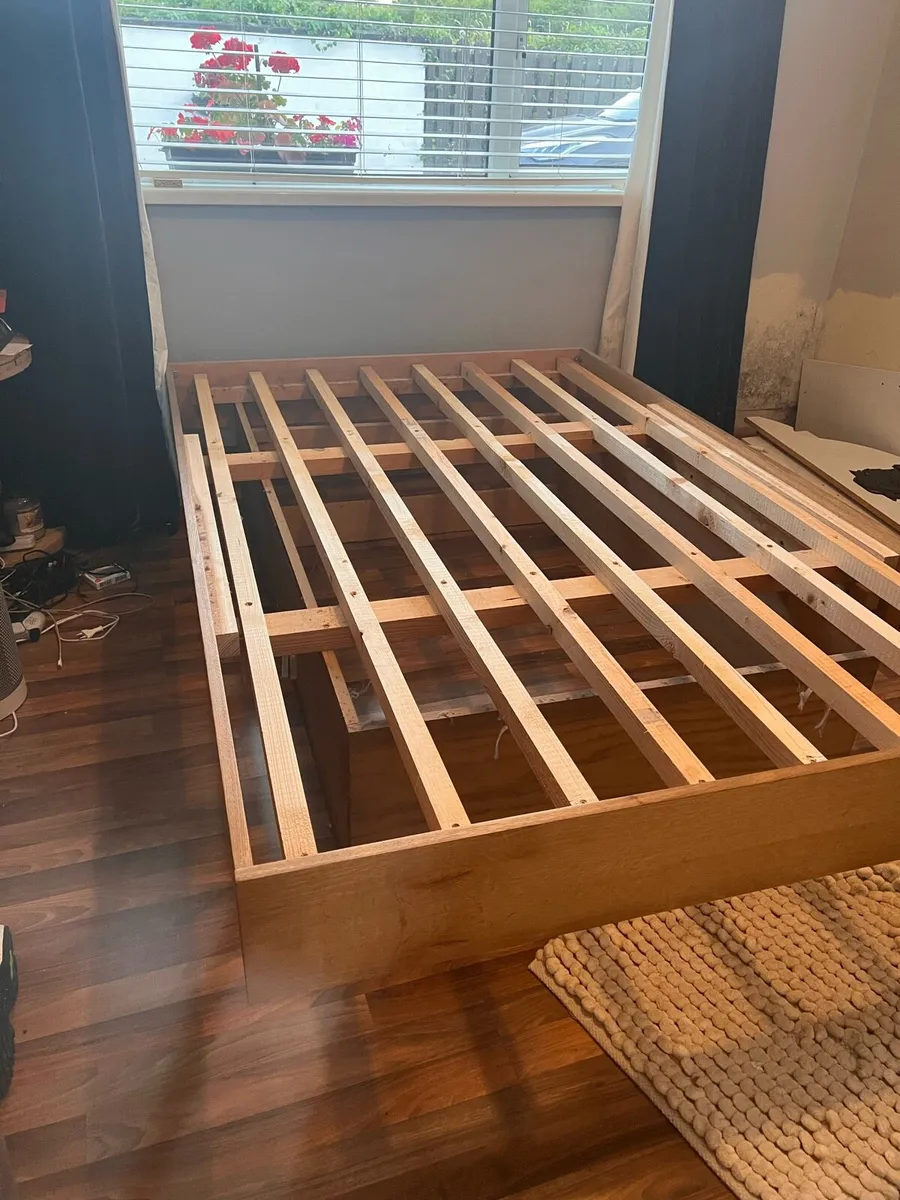 Floating bed - Image 2