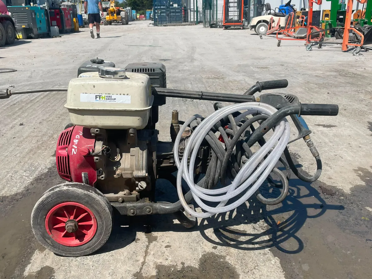Petrol Pressure Washer - Image 4