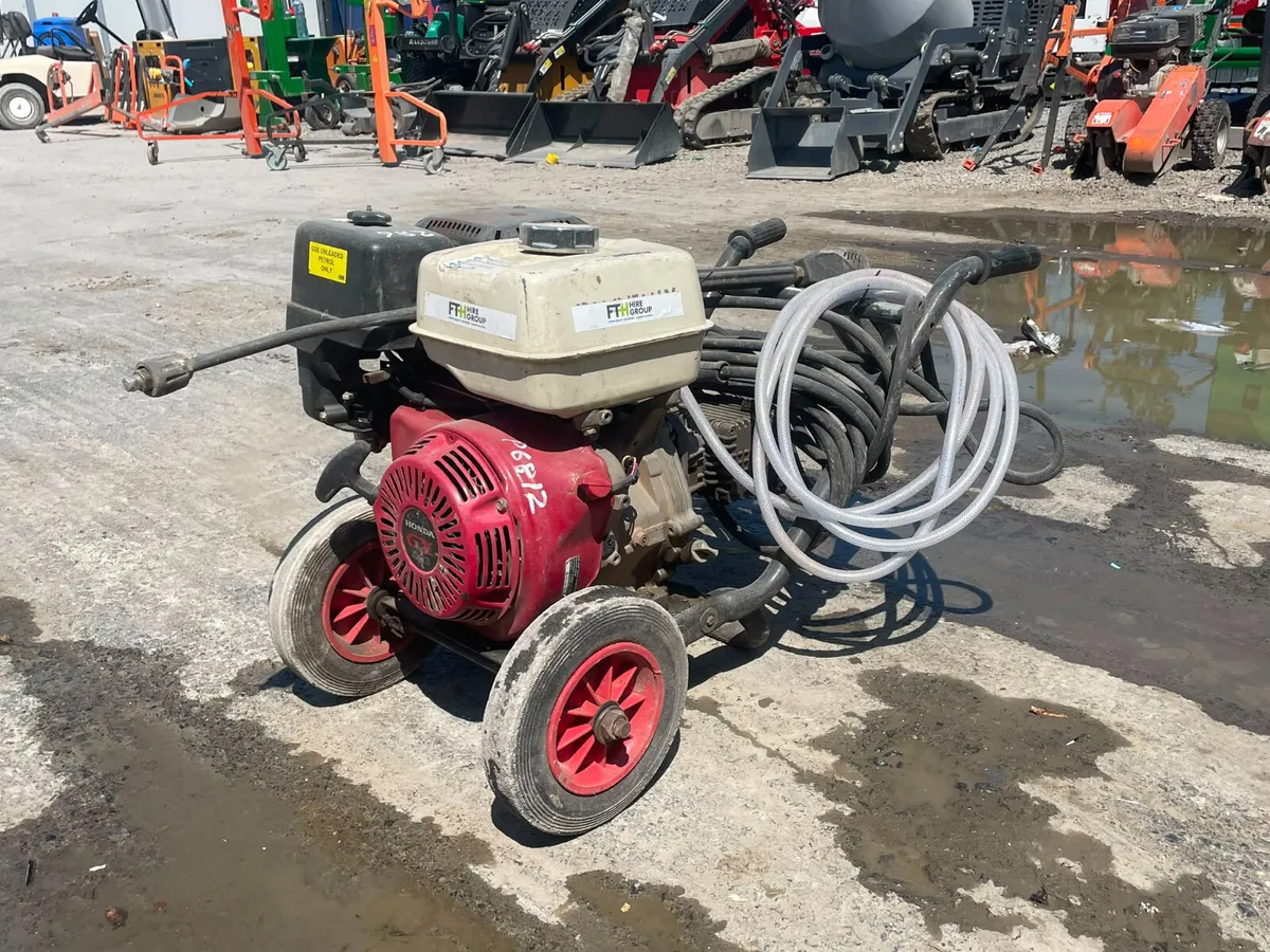 Petrol Pressure Washer - Image 3