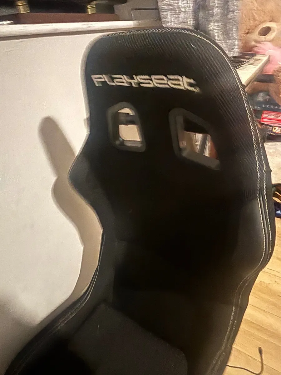 PlayStation  car seat - Image 4