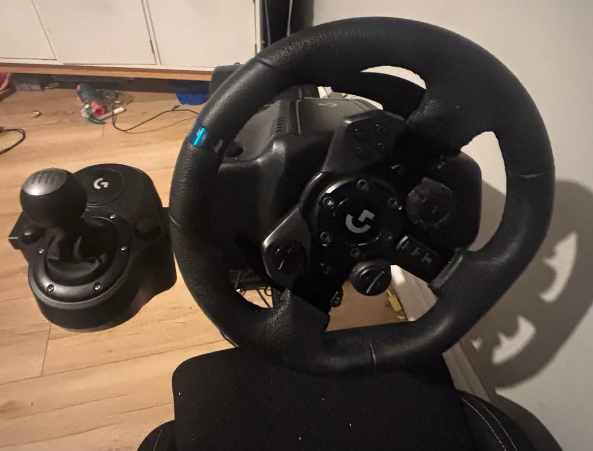 PlayStation  car seat - Image 2