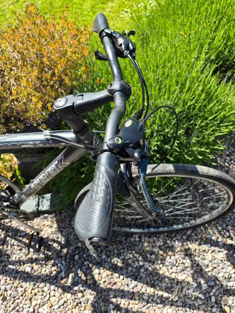 Trek - Image 3