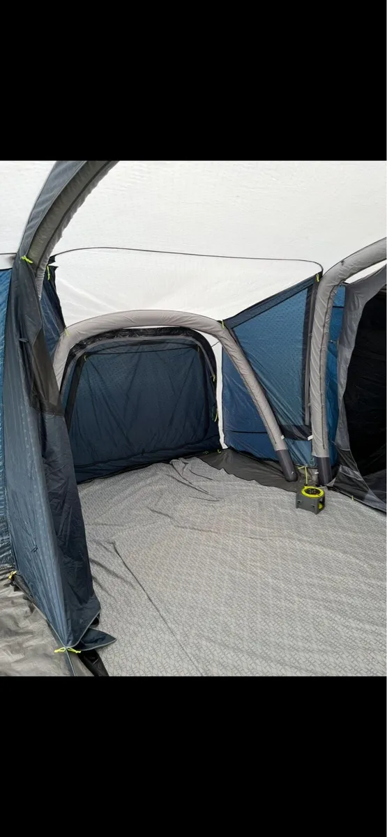 Tent - Image 3