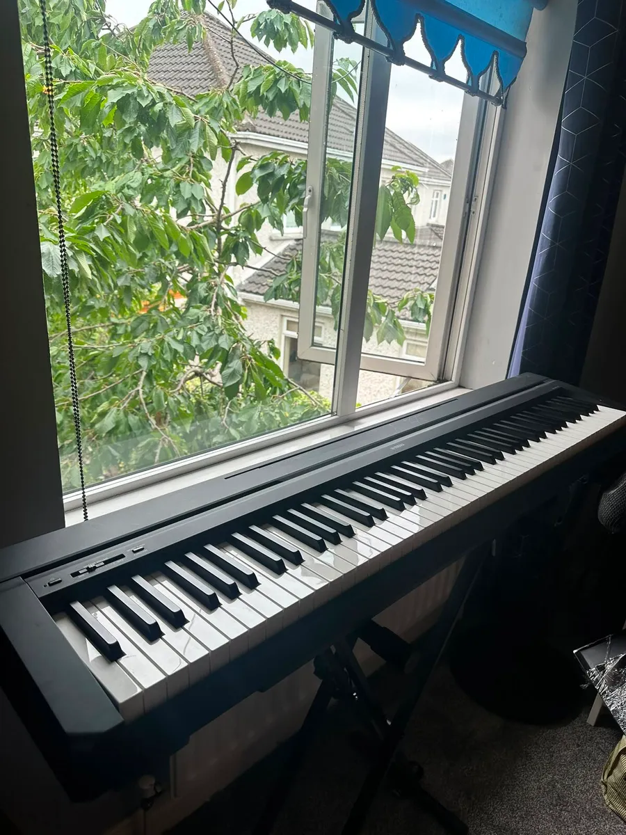 Yamaha P-45 Digital Keyboard Piano - Image 4