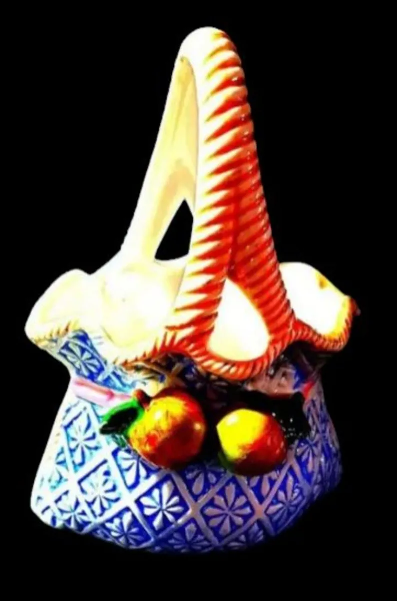 Vintage  Ceramic Posy Basket - Image 2