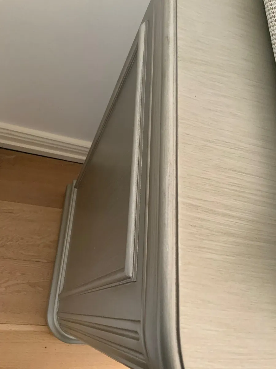 Large mirrored chest of drawers - Image 2