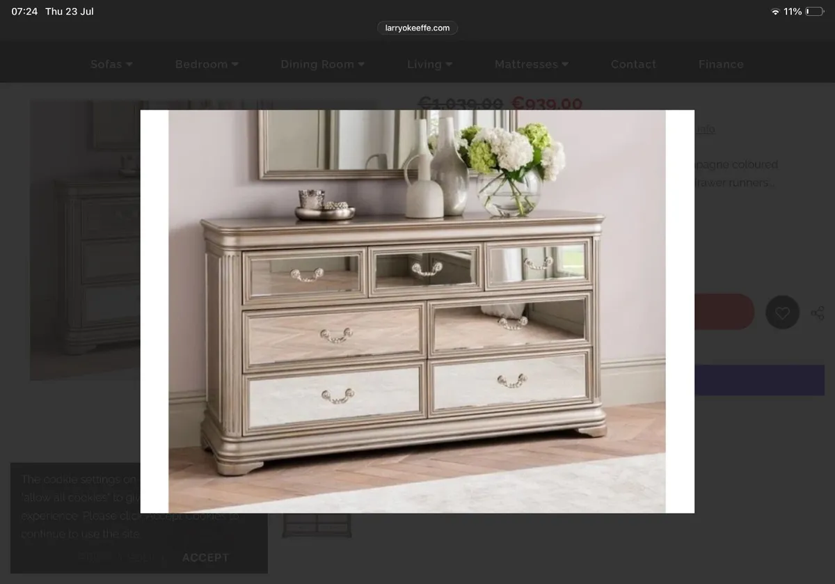 Large mirrored chest of drawers - Image 1