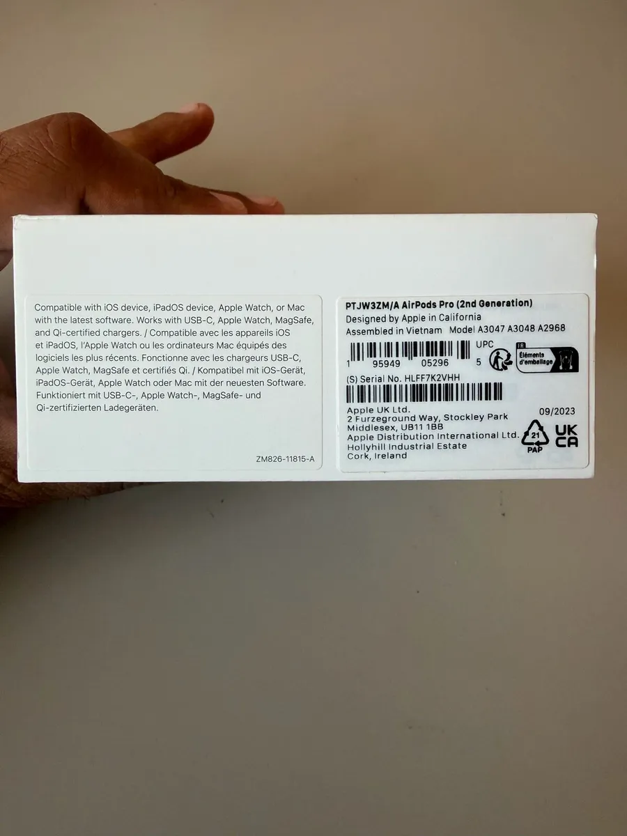 Apple AirPods Pro (2nd Generation)-Perfect Cond - Image 3