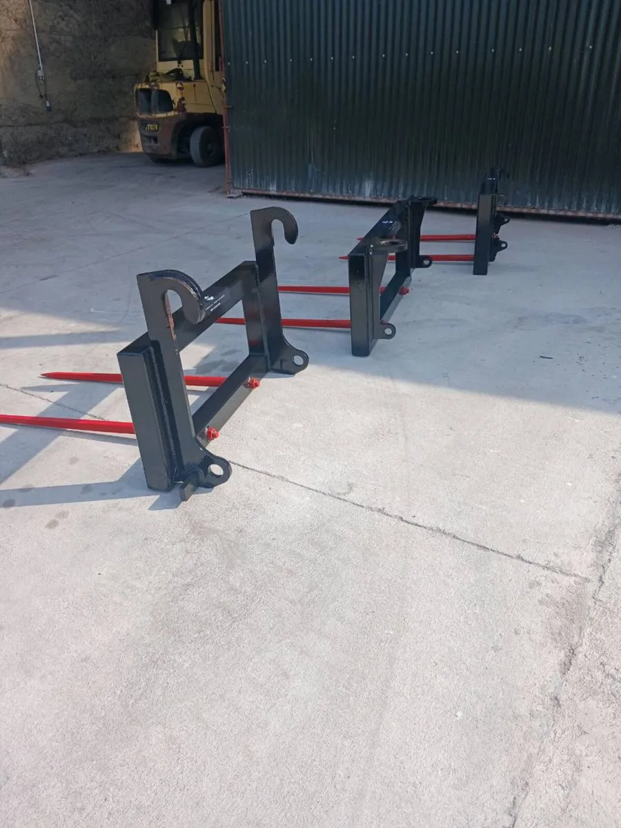 Pinnacle Fabrication Bale Spike - Image 2