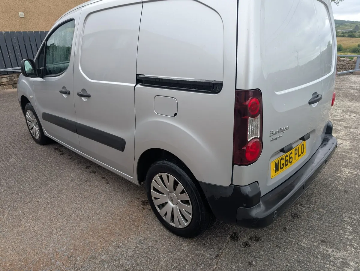 Citroen Berlingo 2017 - Image 2