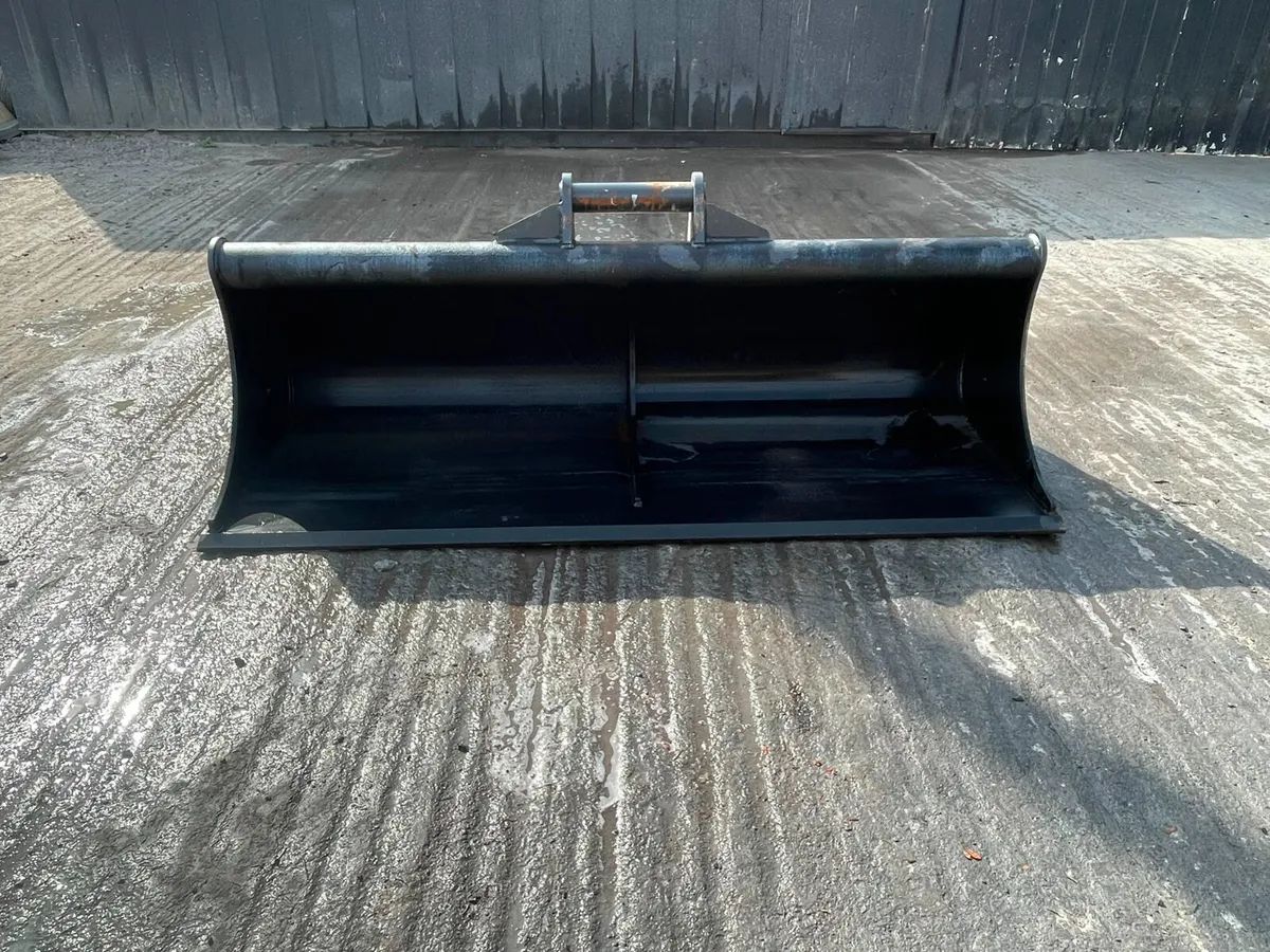 65mm Pin Grading Bucket – 6 Foot - Image 2