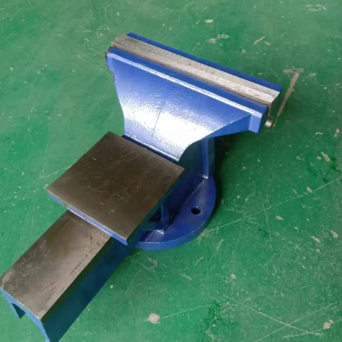 Heavy duty steel jaw bench Vice 8 ( 200mm ) - Image 1