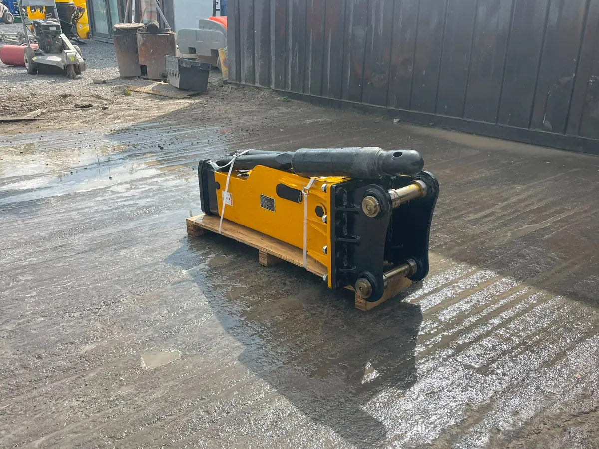 Hydraulic Breaker / Hammer Attachment - Image 2