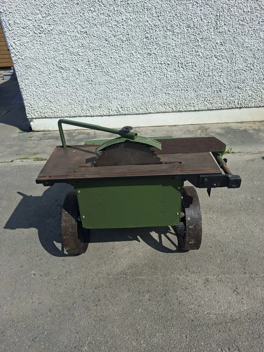 Old portable table saw - Image 2