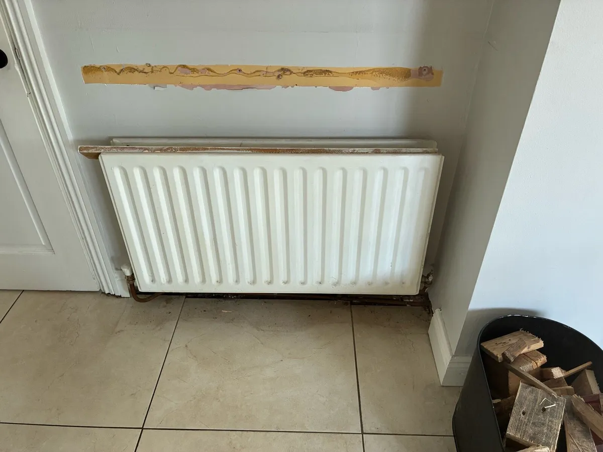 6 Rads with 4 Rad Covers - Image 4