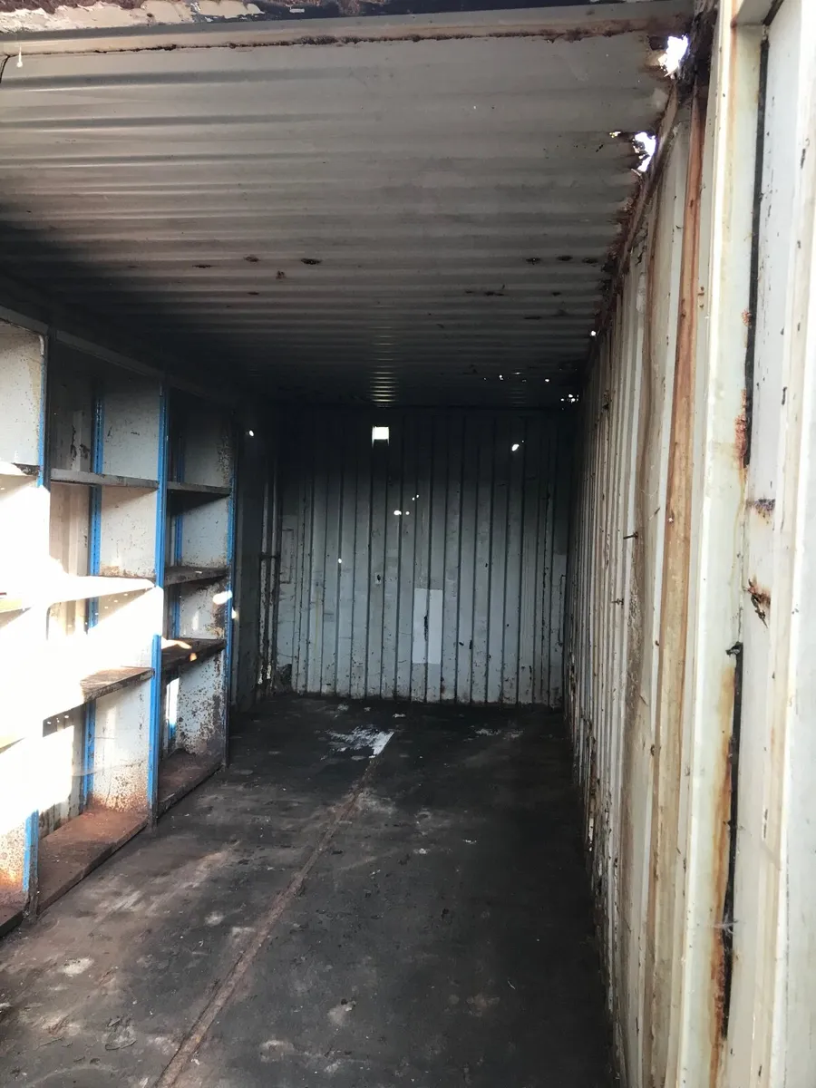 Shipping container - Image 3