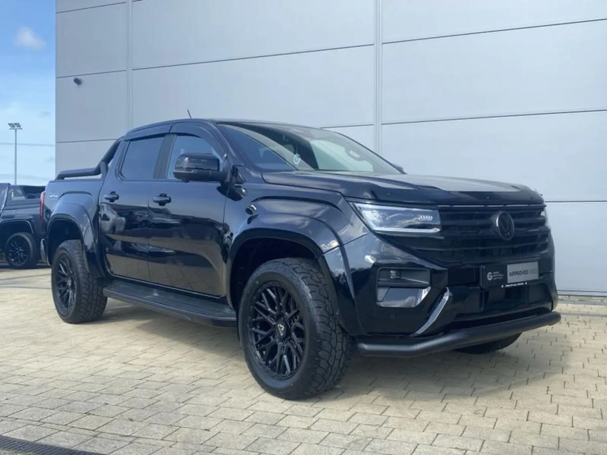 Volkswagen Amarok D/Cab Pick Up Style 2.0 TDI 205 - Image 1