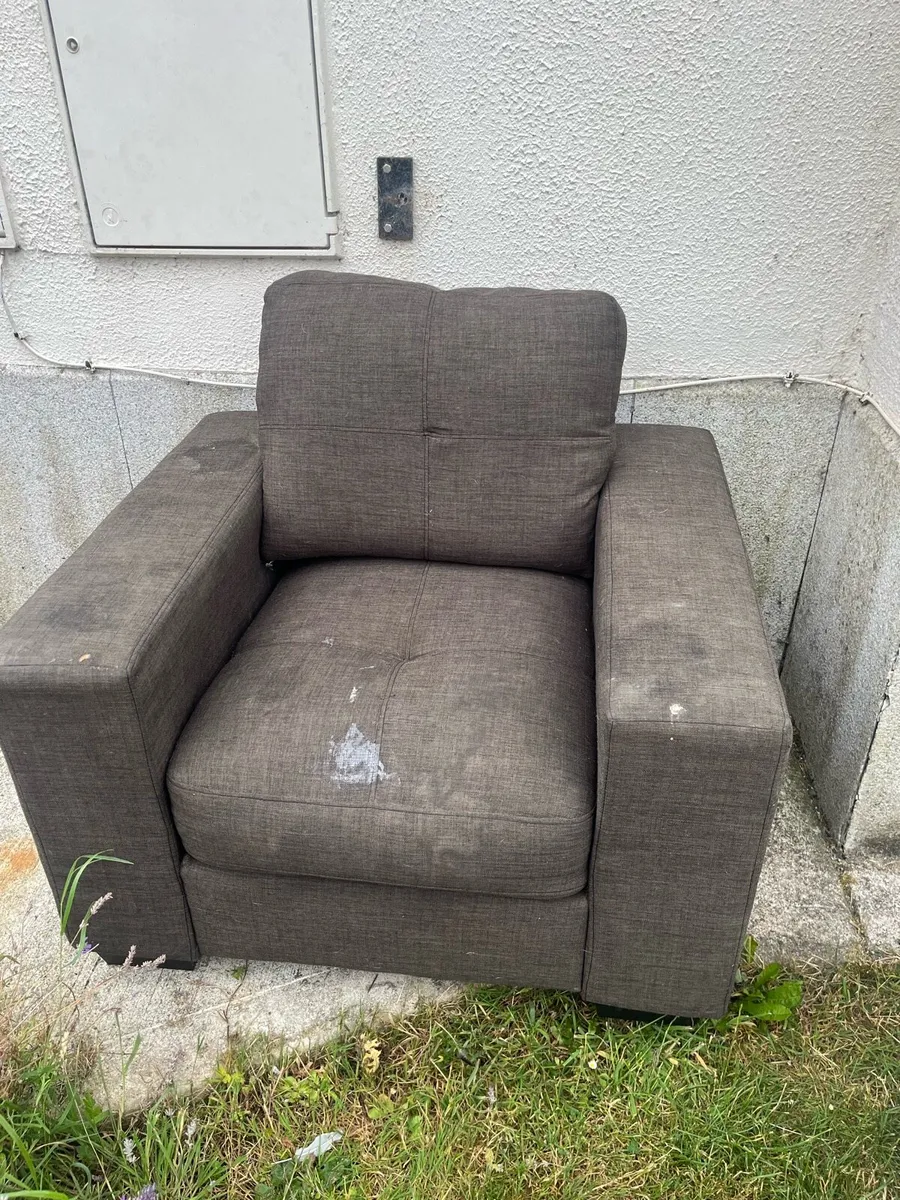 Sofa seat - Image 1