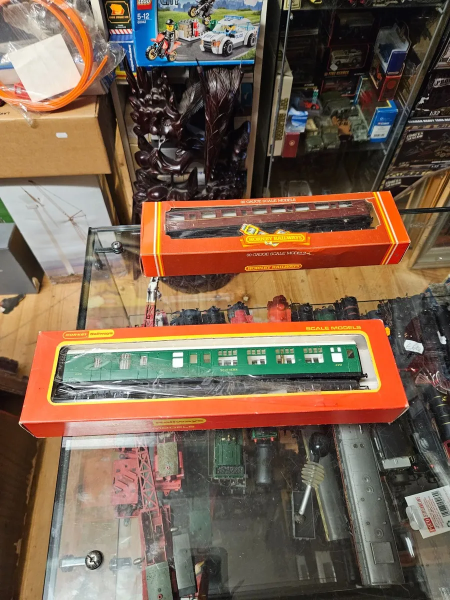 Hornby OO Gauge Carraige