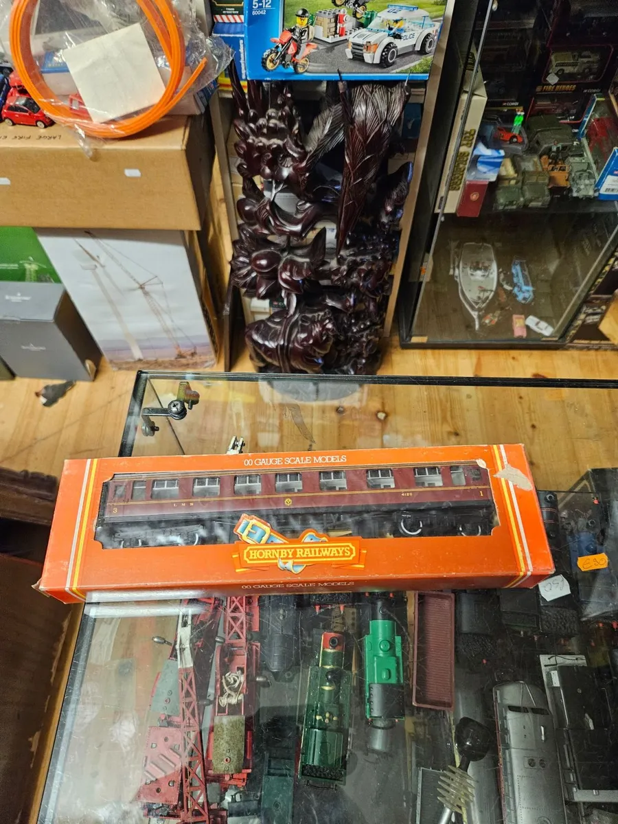 Hornby OO Gauge Carraige