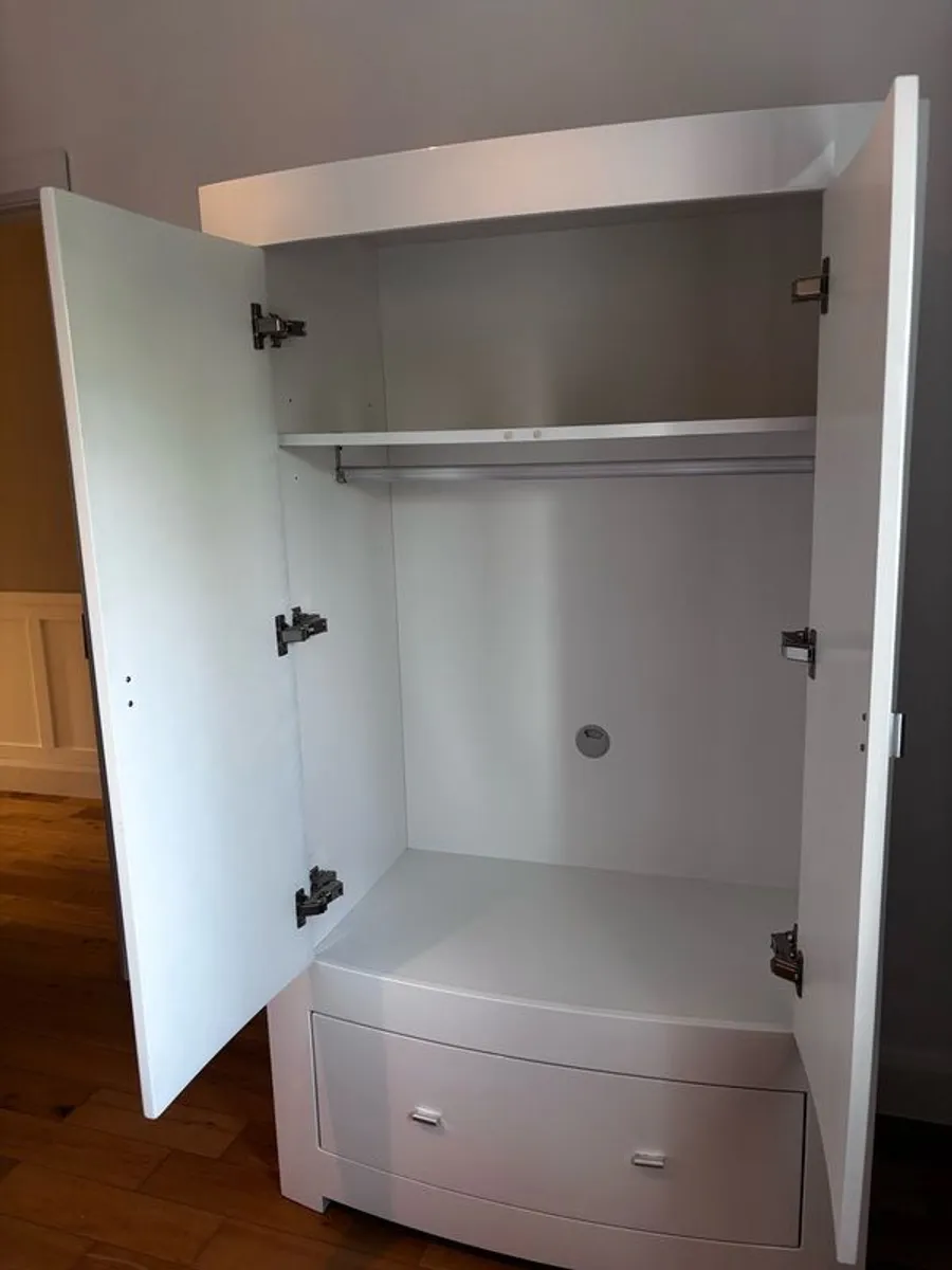 White Freestanding Wardrobe - Image 4