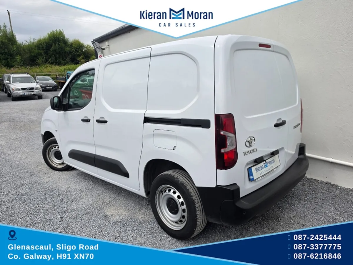 Toyota Proace City 1.5 GX SWB 650KG 3DR - Image 4