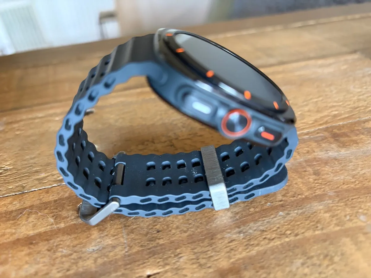 Galaxy Watch Ultra 47mm LTE Titanium Grey - Image 3