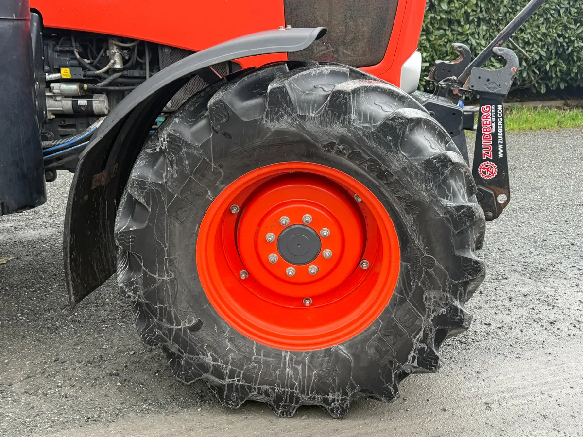 2019 Kubota M135GX-III - Image 3