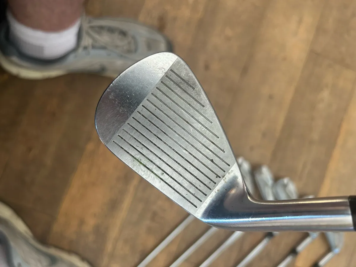 Honma Tour World TW747Vx Forged Irons 5-11 R Flex - Image 3