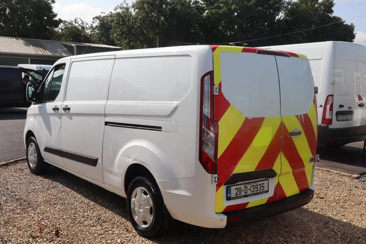 Ford Transit 2021 LWB AC TREND - Image 4