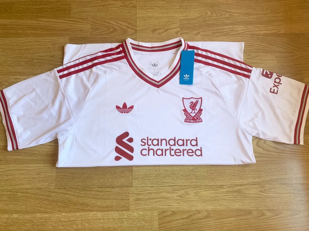 Liverpool Away 26/27 Jersey - Image 4