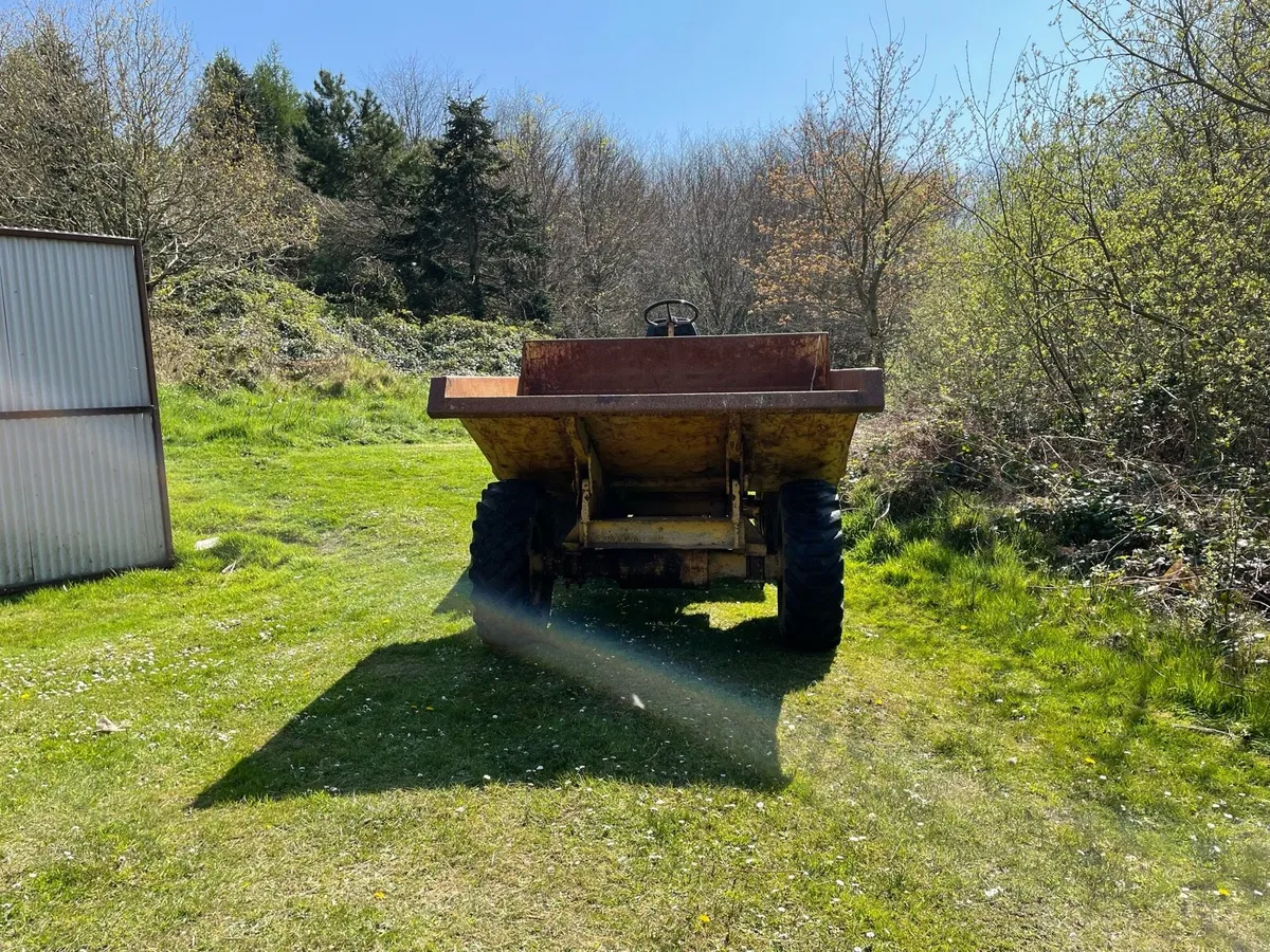 Dumper - Image 1